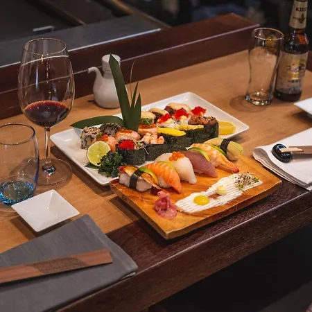 Ξενοδοχείο Boutique Albana Real - Restaurants & 4*