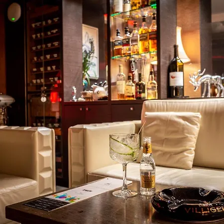 Boutique Albana Real - Restaurants & Ξενοδοχείο Ζερμάτ