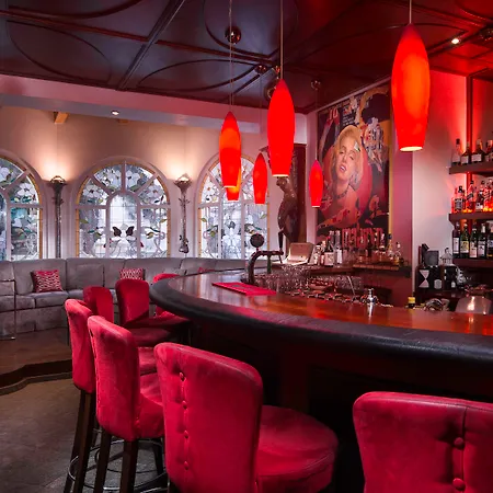 Boutique Albana Real - Restaurants & ホテル